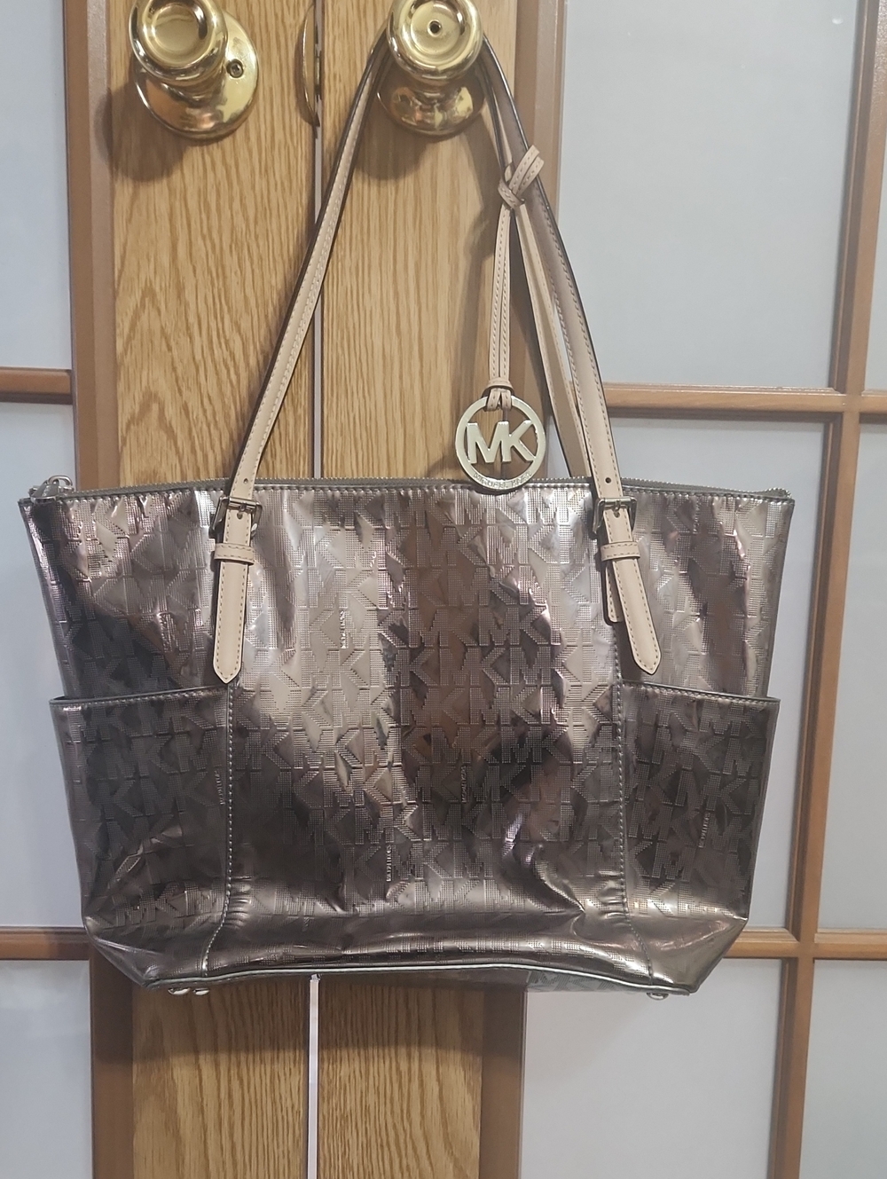 Michael Kors Metallic Jet Set Tote Purse